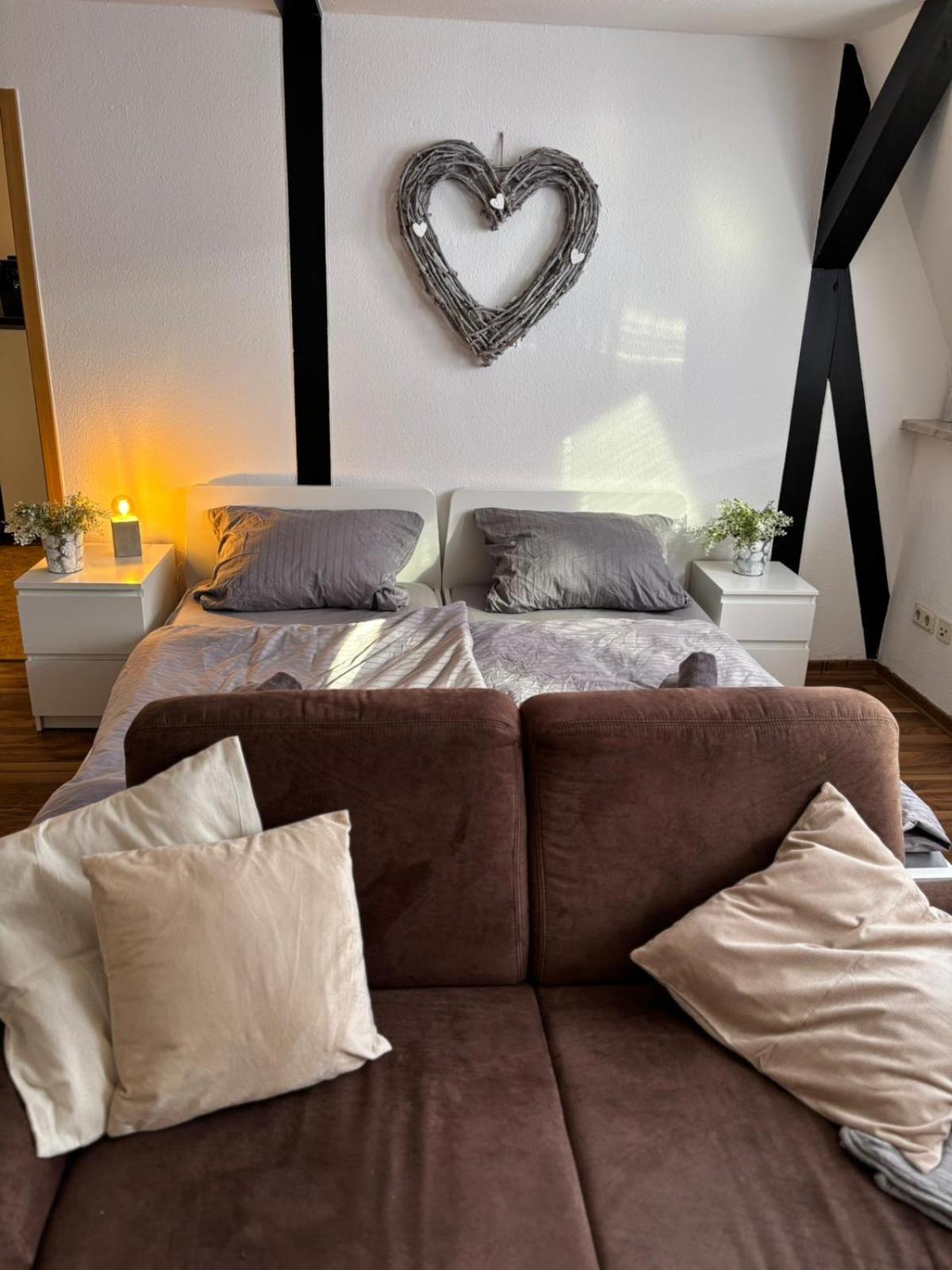 Komfortable Am Stadtwald Von Apartment